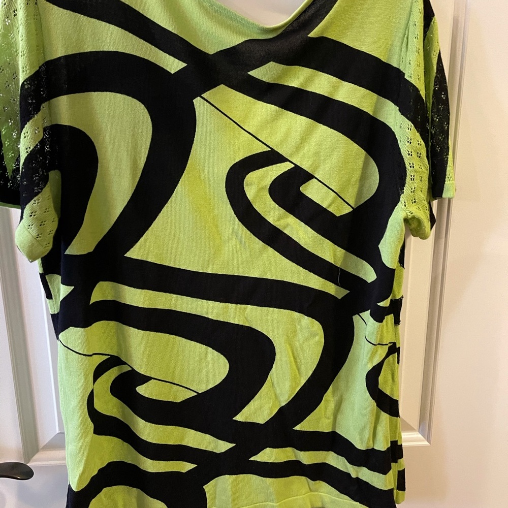 Nygard Shirt with Bling Size Large NWOT - Picture 3 of 3